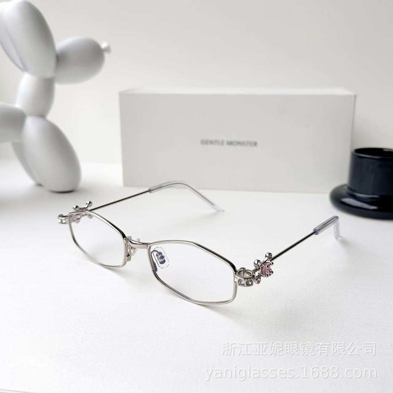 Women's Polygonal Anti-Blue Light Glasses – Irregular Metal Frame Myopia Eyewear