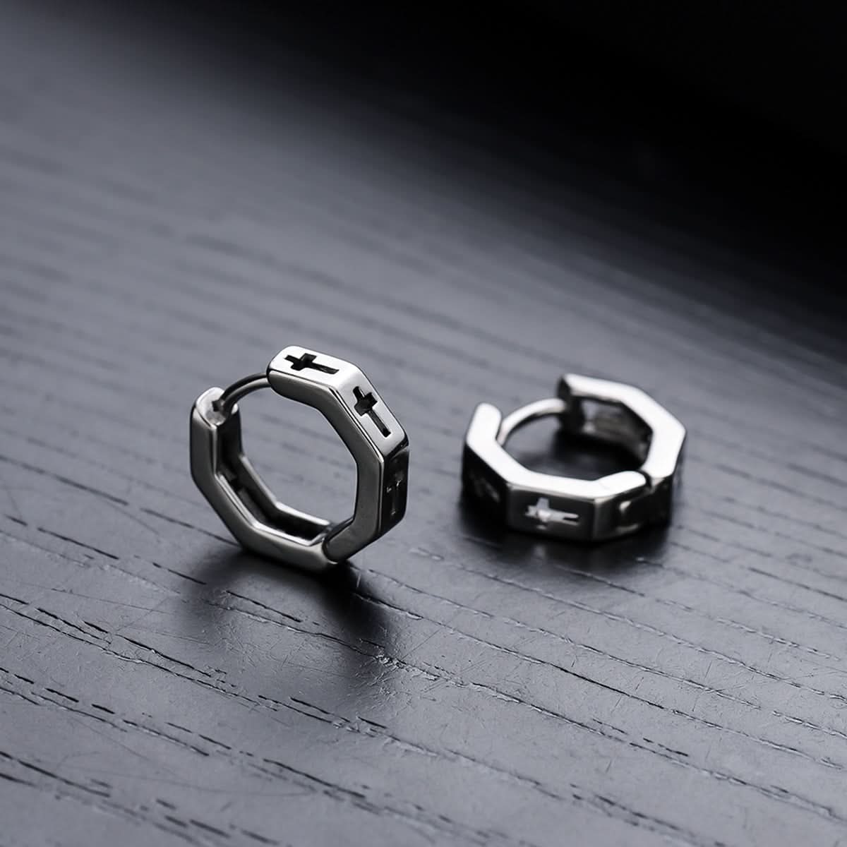 Men’s Trendy Hollow Cross Earrings – Minimalist Jewelry