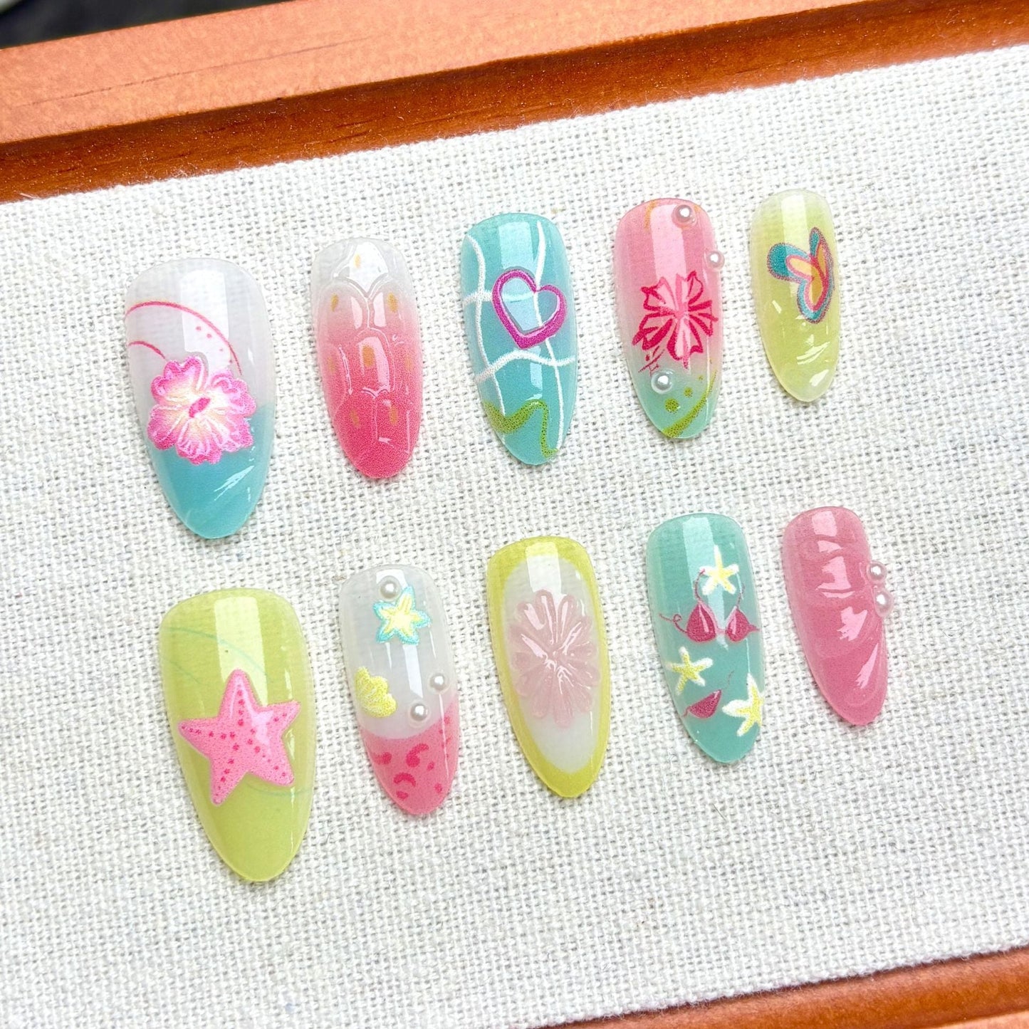 Tropical Flower Stiletto Press-On Nails – Fun Glue-on Acrylic Nails