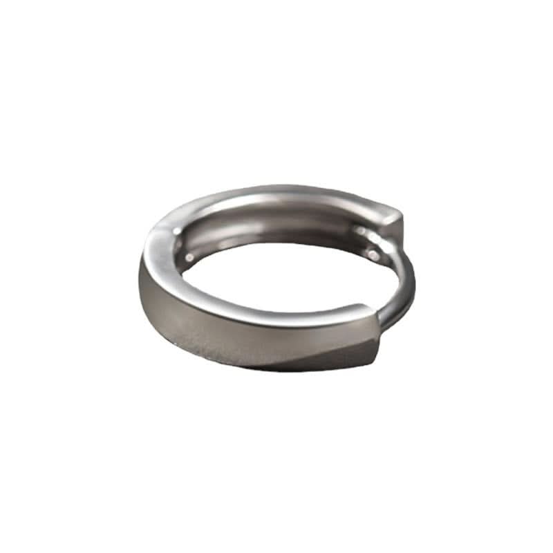 Men’s Minimalist Round Hoop Earrings – Trendy & Versatile