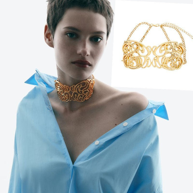 Butterfly Pendant Necklace – Trendy Hip-Hop Statement Jewelry for Women