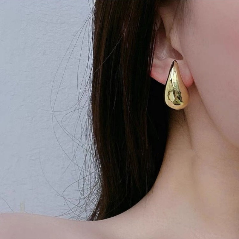 Molten Drop Metal Earrings – Bold Minimal Teardrop Stud Earrings for Women