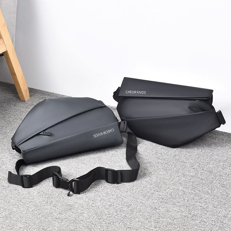 Men’s Casual Street Fashion Chest Bag - Multifunctional Messenger Bag for Travel