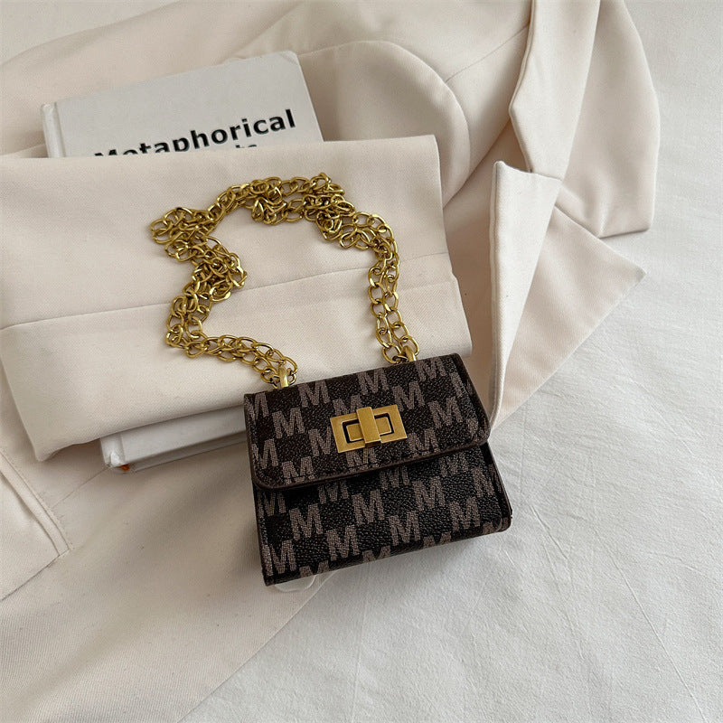 Classic Small Chain Shoulder Bag – Trendy PU Square Crossbody for Women