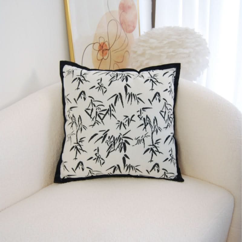 Black Light Luxury Vintage Embroidered Pillowcase