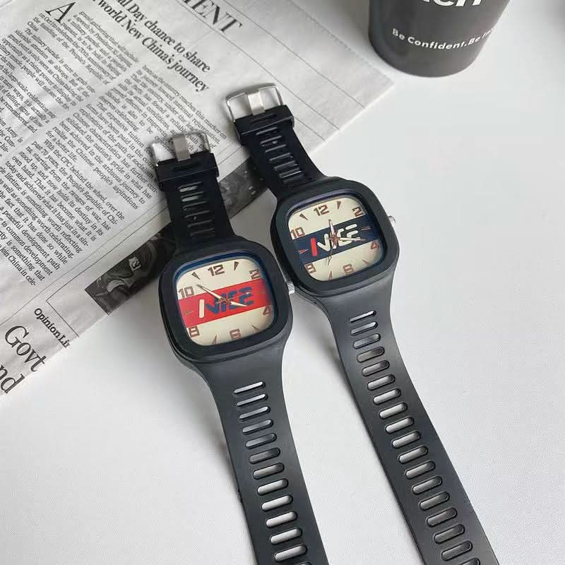 New Square Quartz Watch