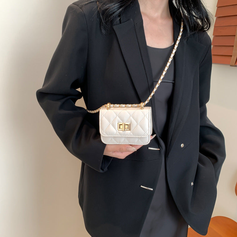 Trendy Diamond Chain Crossbody Bag for Women – Solid Color Small Shoulder Purse