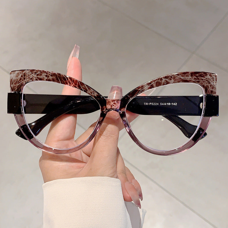Cat-Eye Anti-Blue Light Glasses for Women – Oversized Full-Frame Fashion Eyewear