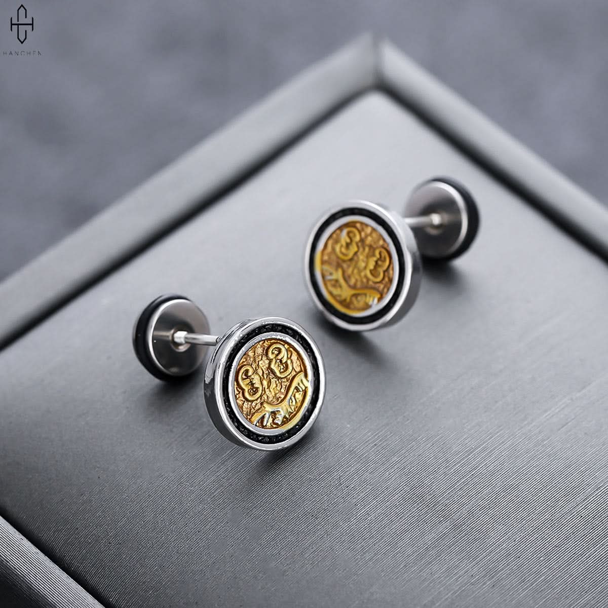 Men’s Vintage Coin Stud Earrings – Gold-Tone Embossed Design