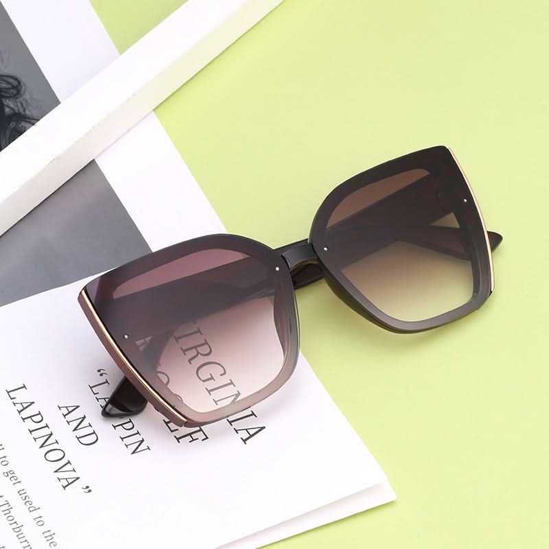 Trendy Cat-Eye Sunglasses for Women – Oversized UV Protection Fashion Shades