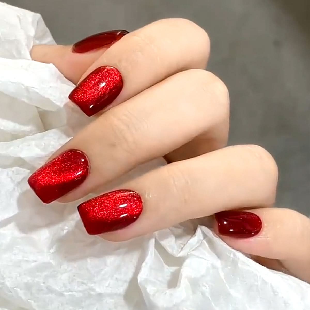 Black Crystal Cat's Eye Wearable False Nails – Finished Nail Art