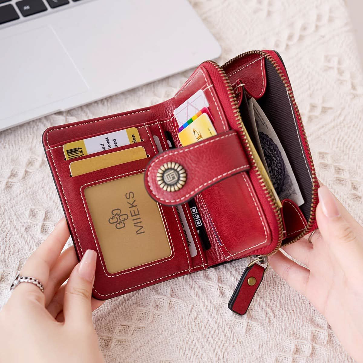 Women's Retro Short Wallet – Hollow Design PU Leather, Zipper & Buckle Closure