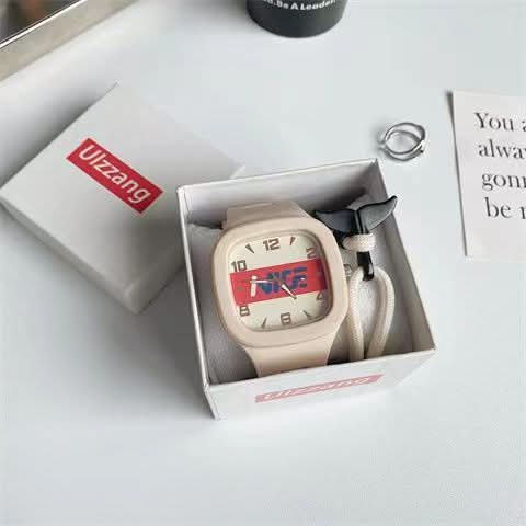 New Square Quartz Watch