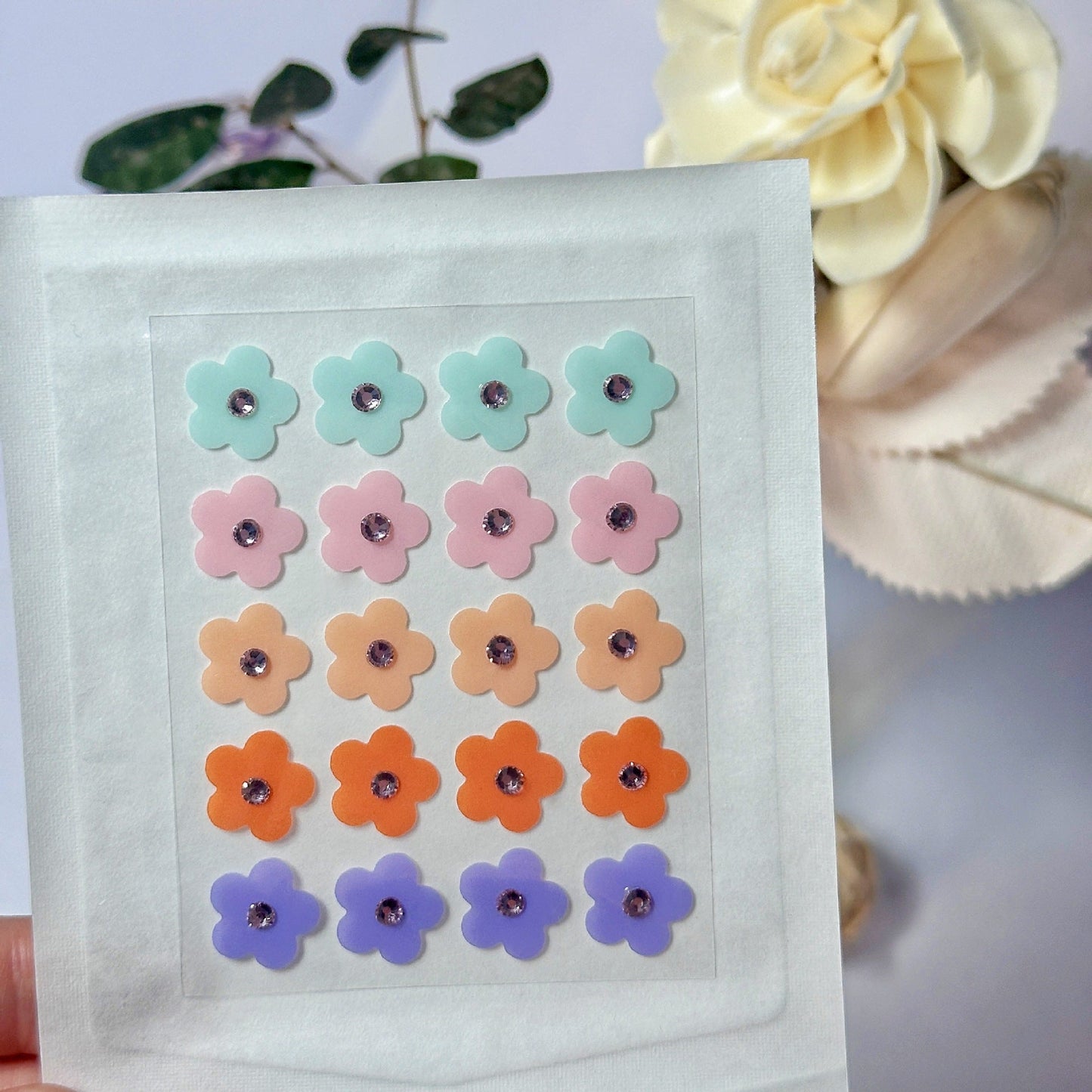 Cute Diamond Acne Patches – Pimple Covers in Heart & Flower Shapes, Skin-Safe