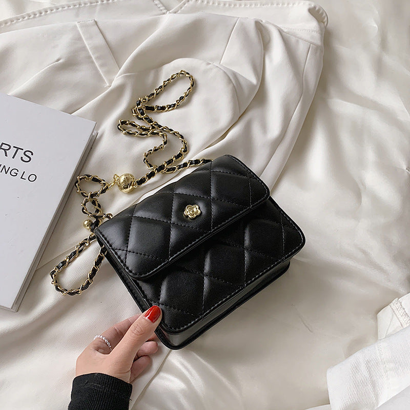 Mini Crossbody Phone Bag for Women – Classic Metallic Chain Shoulder Purse