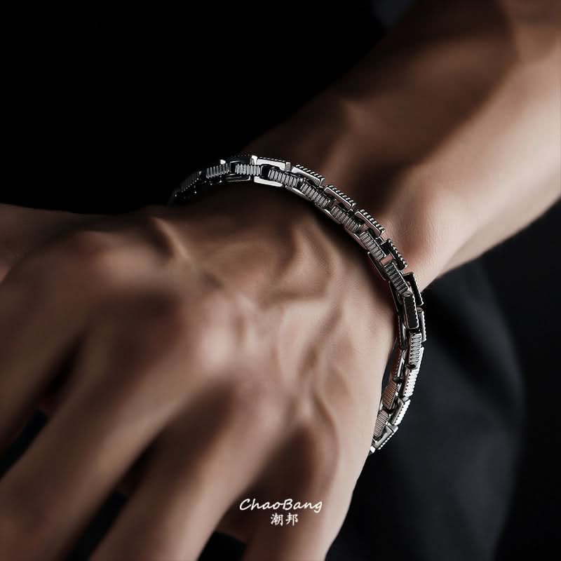 Men’s Trendy Titanium Steel Sawtooth Bracelet – Plated Zigzag Chain