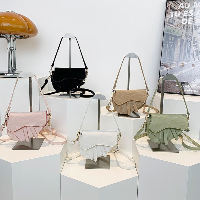 Retro PU Saddle Shoulder Bag for Women – 2024 Casual Fashion Small Square Handbag