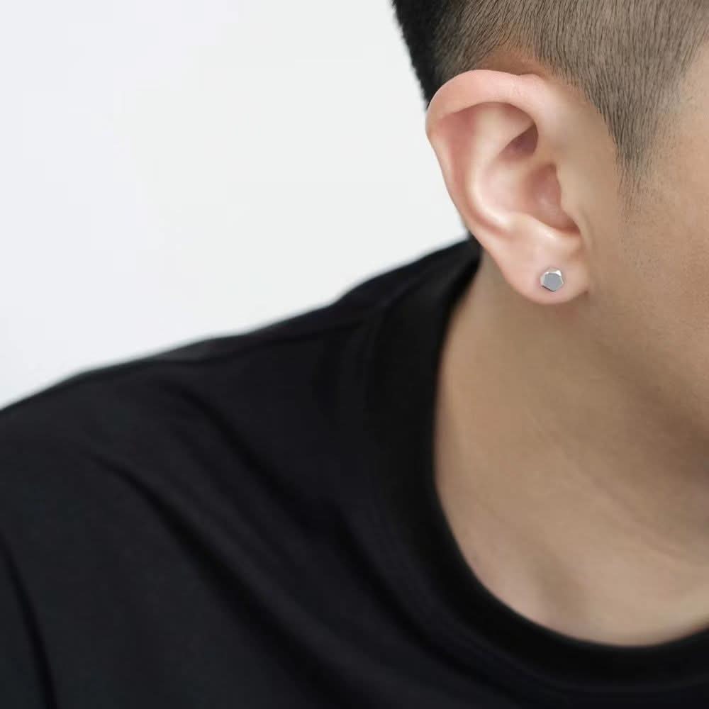 Men’s Hexagonal Magnetic Ear Clip – Non-Piercing Geometric Earrings
