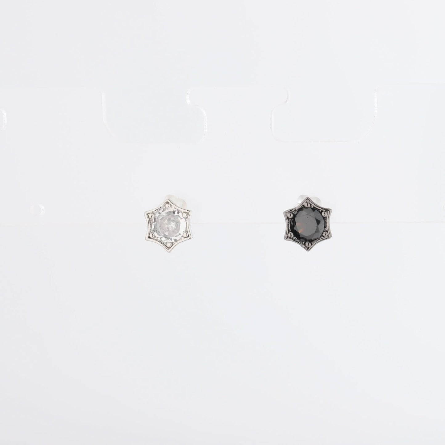 Unisex Hexagram Stud Earrings – Six-Pointed Star