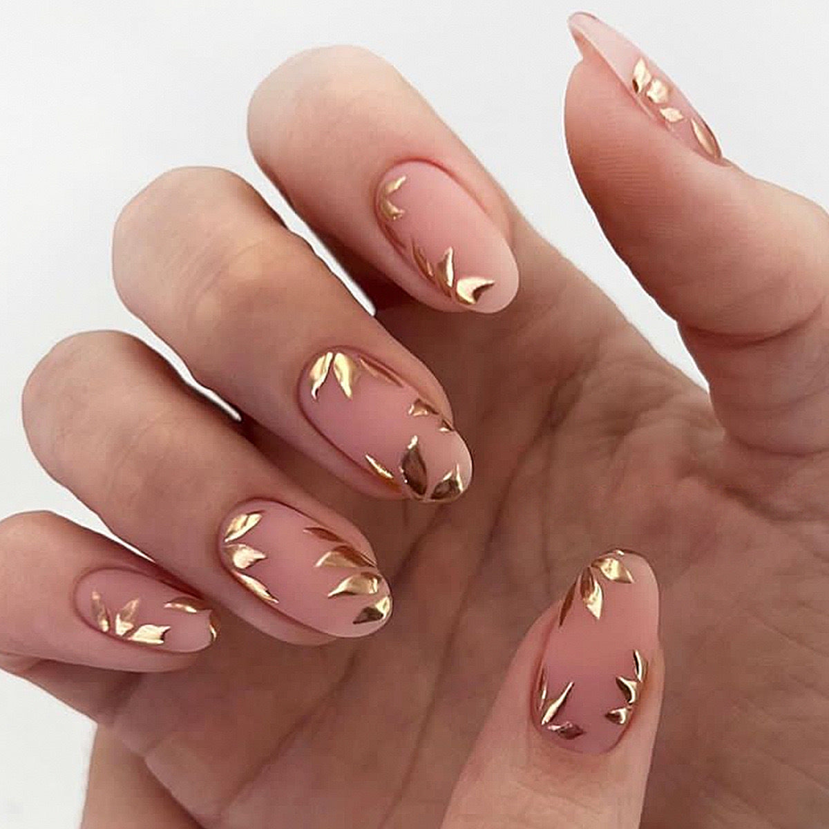 Matte Nude & Gold Leaf Press-On Nails – Oval Acrylic Medium Glue-On Set
