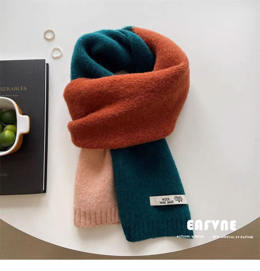 Contrast Color Knitted Scarf for Women