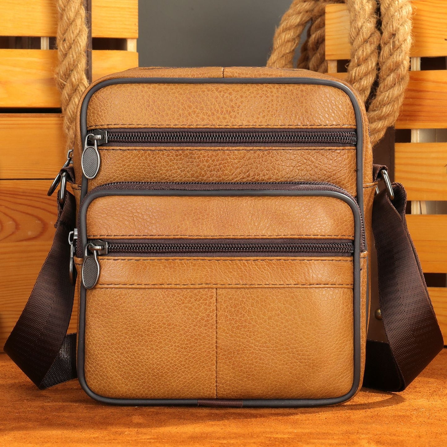 Men’s Leather Crossbody Bag – Retro Waterproof Messenger Bag for Daily Use