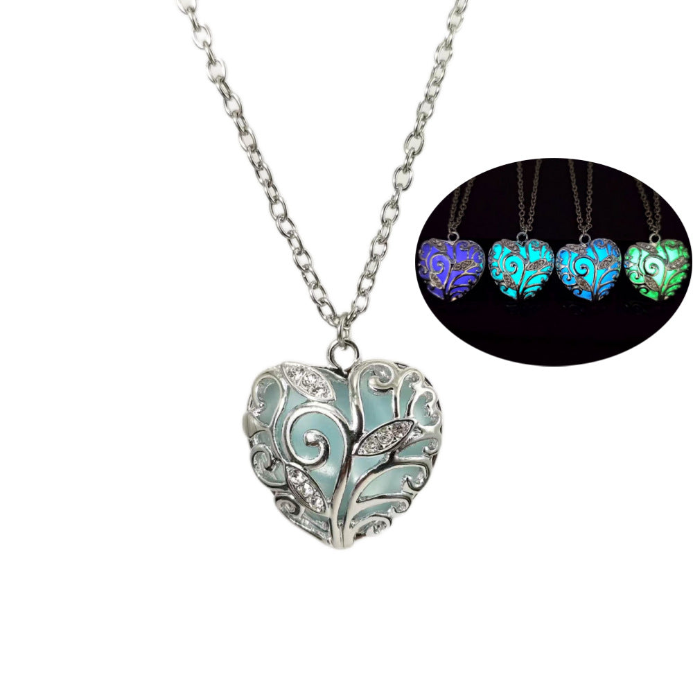 Luminous Heart Ocean Pendant Necklace – Titanic-Inspired Love Unisex Jewelry