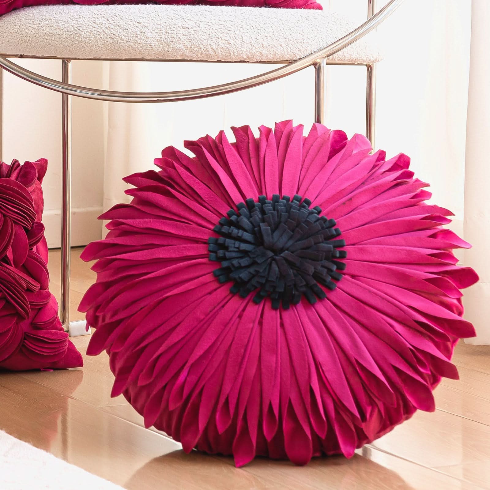 Sunflower Pillowcase - Small Daisy & Sunflower Design