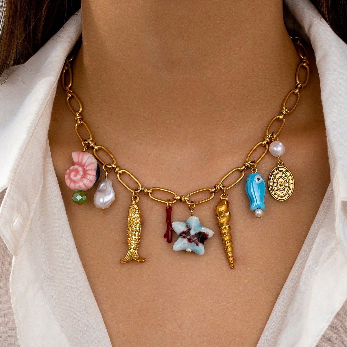 Gold Shell Pendant Necklace – Beach Style Marine Life Jewelry for Women