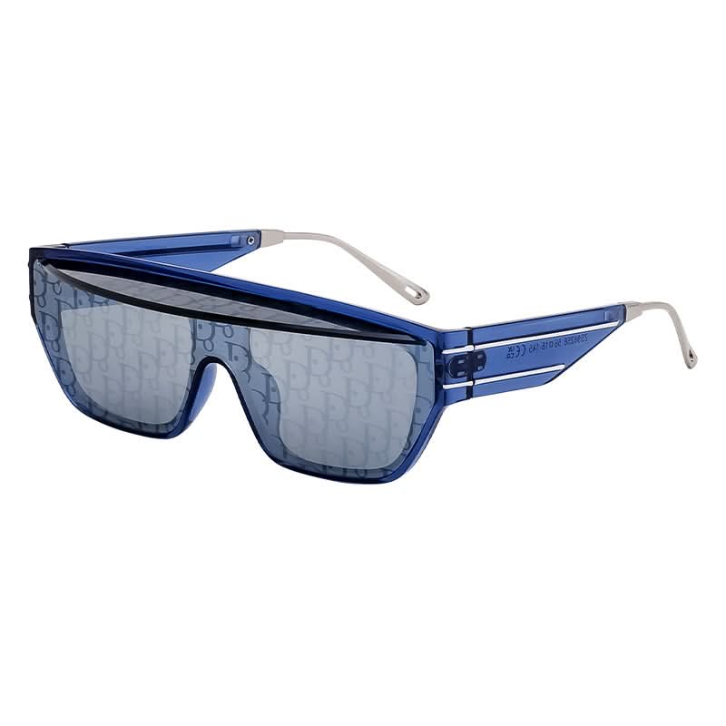 Fashion Square Frame Sports Sunglasses for Women – Trendy UV Protection Shades