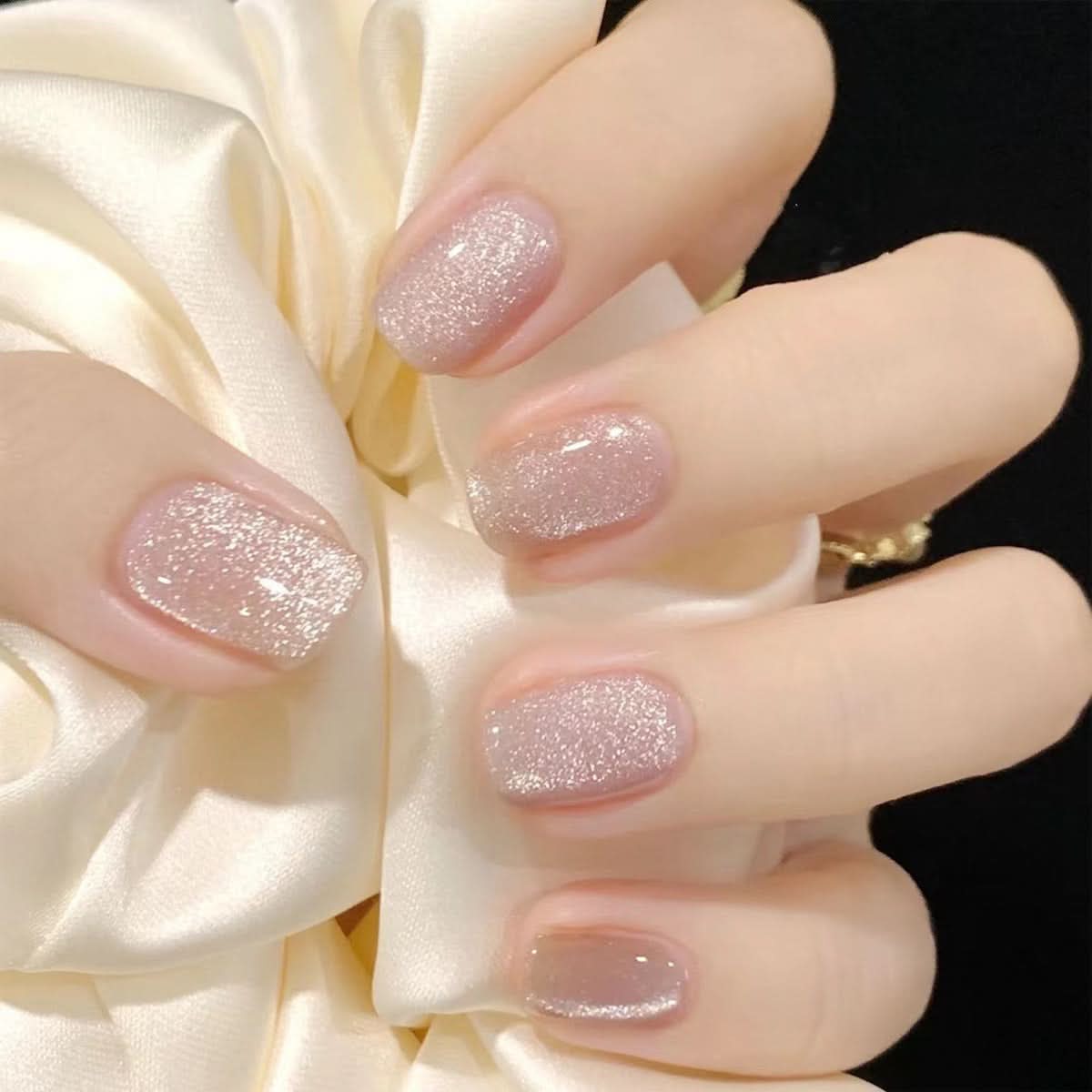 Short Pink Starry False Nails