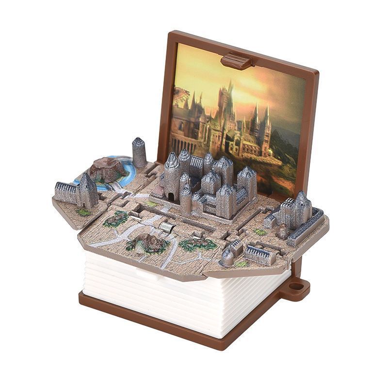 3D Folding Castle Pop-up Keychain – Mini Decompression Toy for Teens