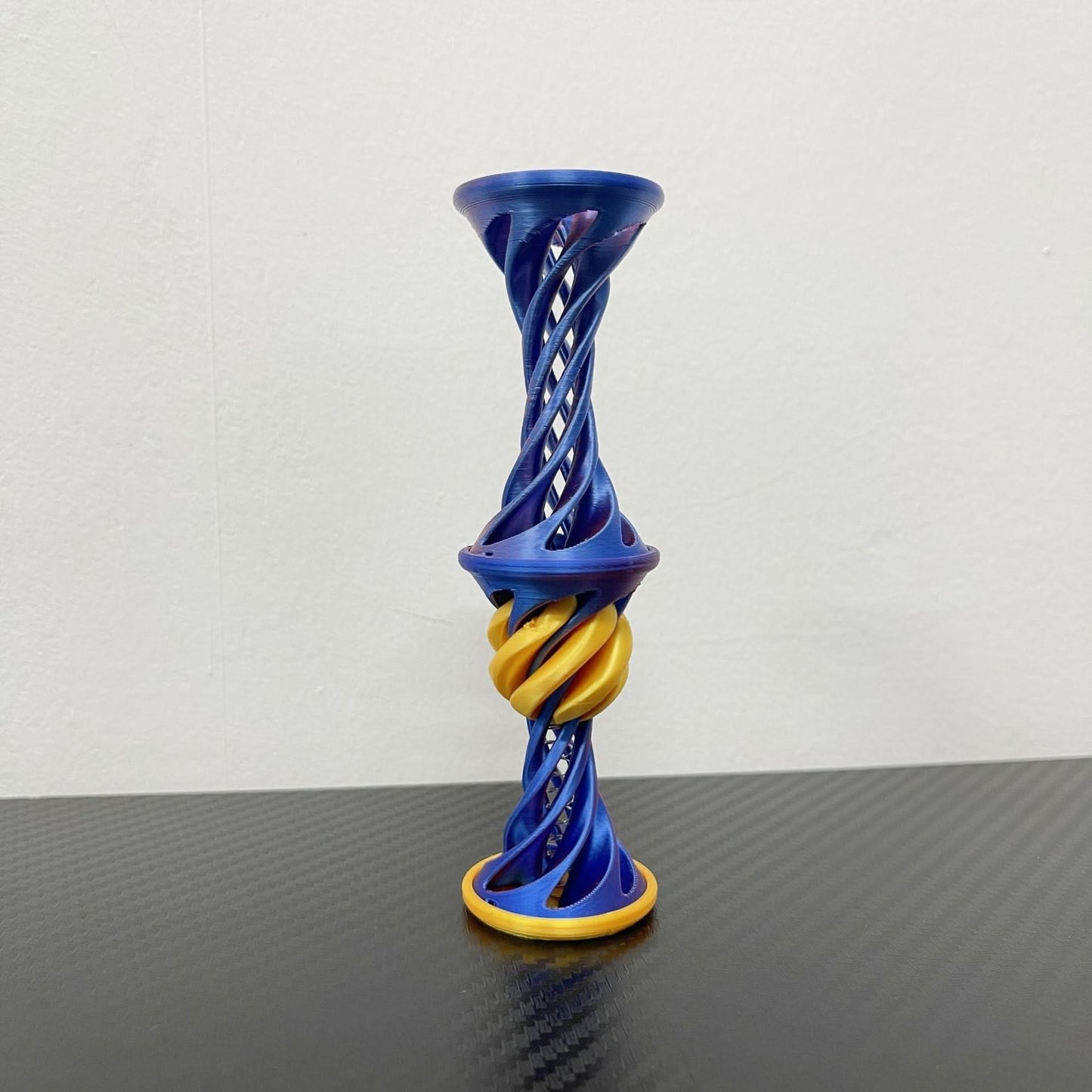 3D Printed Spiral Bounce Toy – Stress Relief & Office Desk Ornament