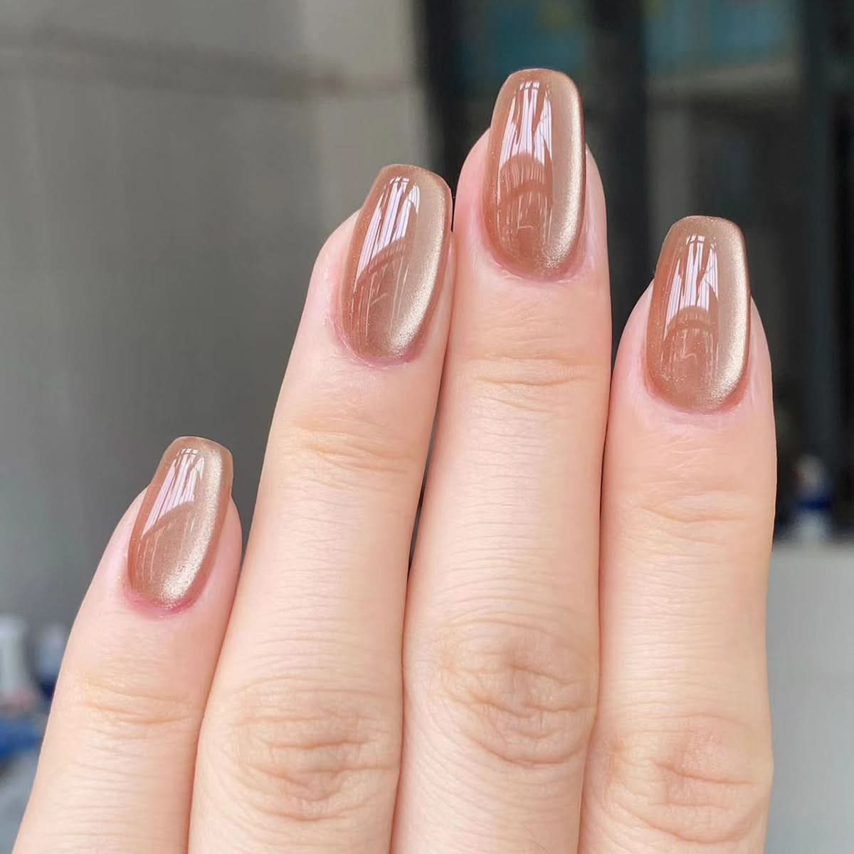 Cat’s Eye Press-On Nails – Short Square, Glossy Finish & Reusable
