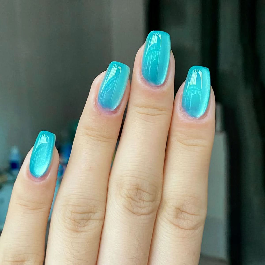 Wearable Square Moonlight Cat's Eye Nail Art
