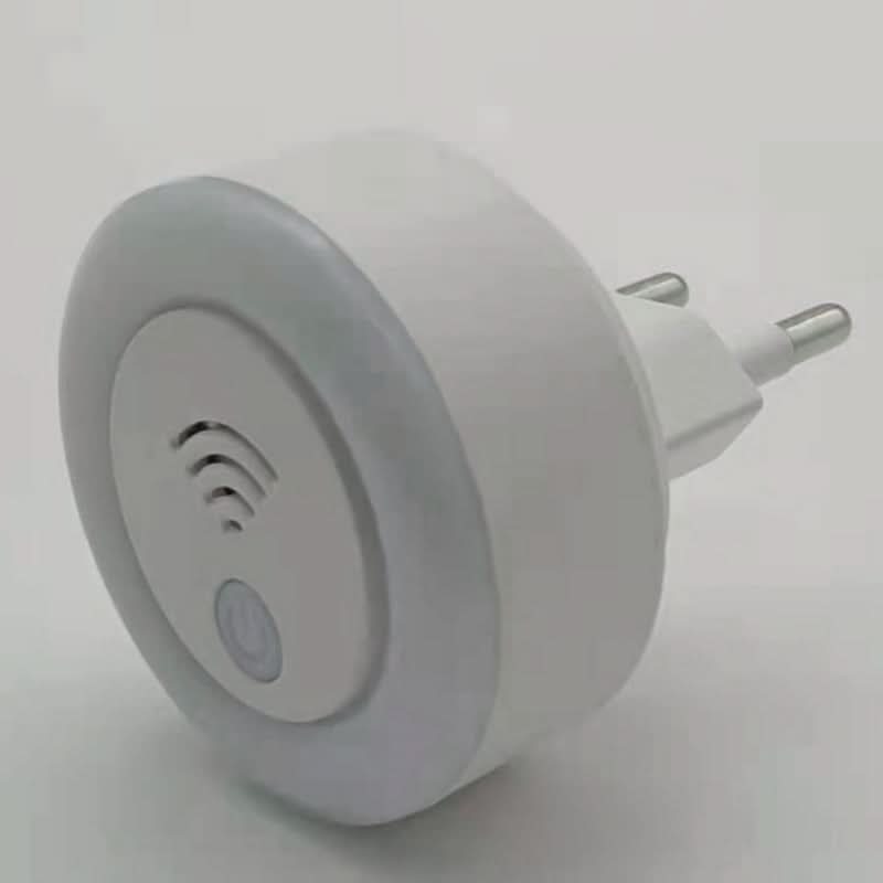 Ultrasonic Pest Repeller with Night Light