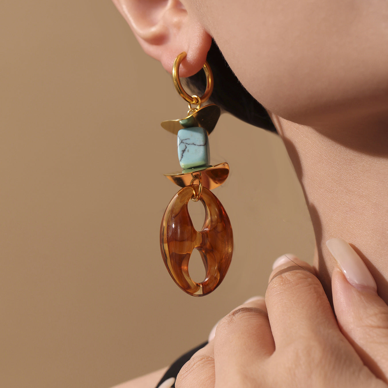Turquoise Geometric Resin Earrings – Trendy Stainless Steel Chain Design for Women