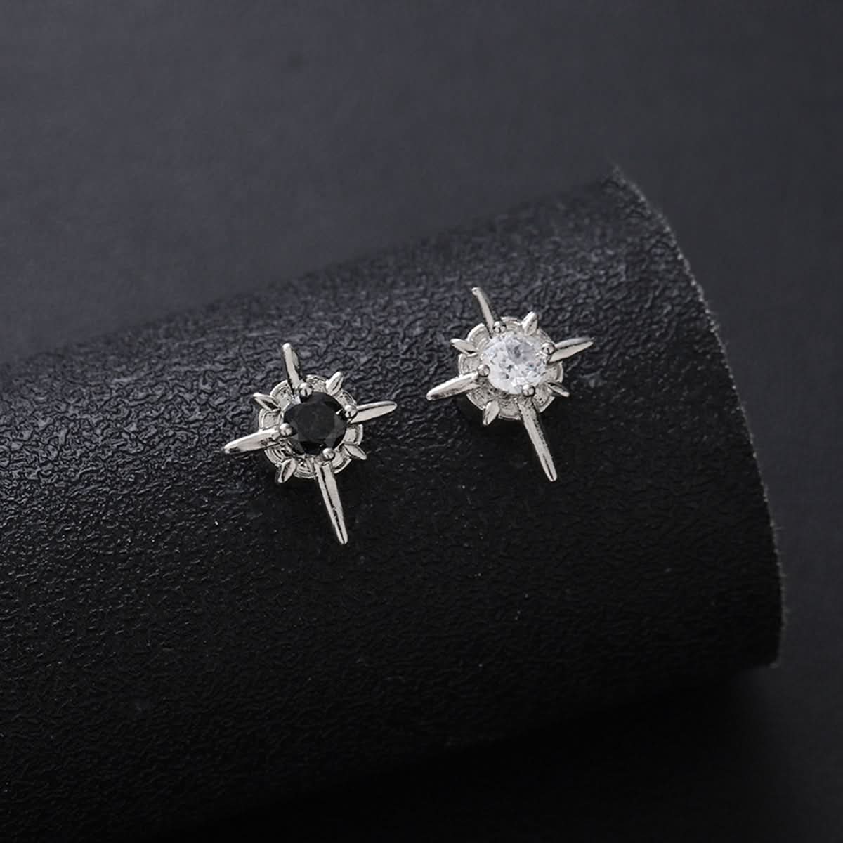Magnetic Polaris Ear Clips for Men - No-Piercing Star Earrings