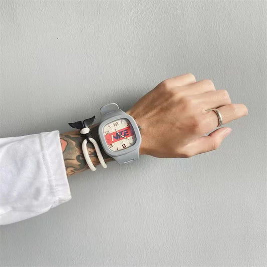 New Square Quartz Watch