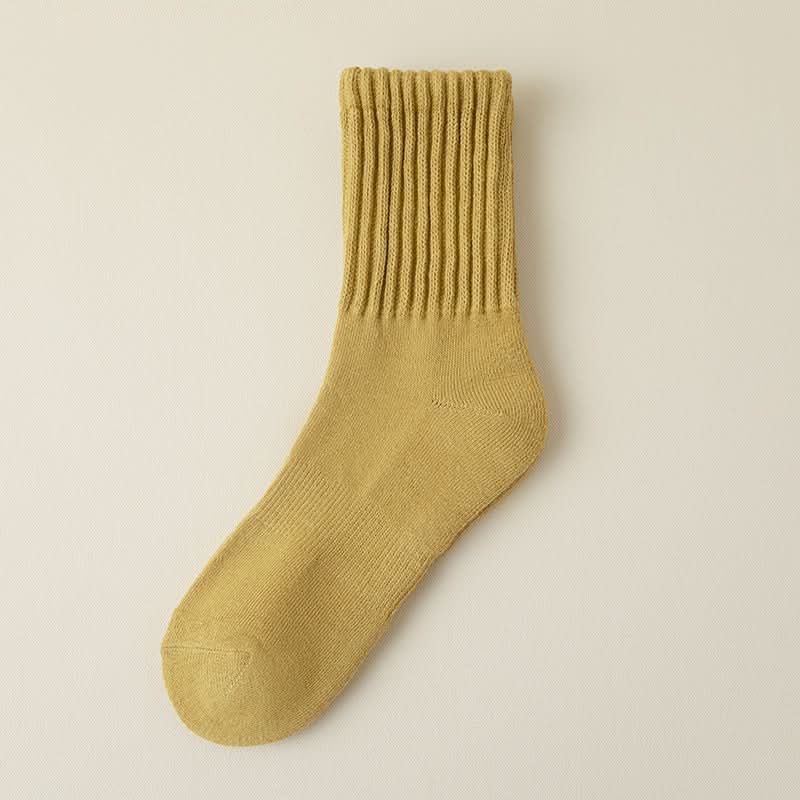 Women's Velvet Winter Socks - Mid-Tube Warmth