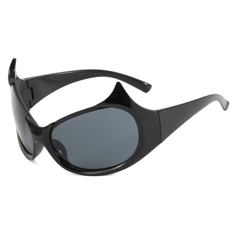 [Ammon] Oversized Devil Sunglasses