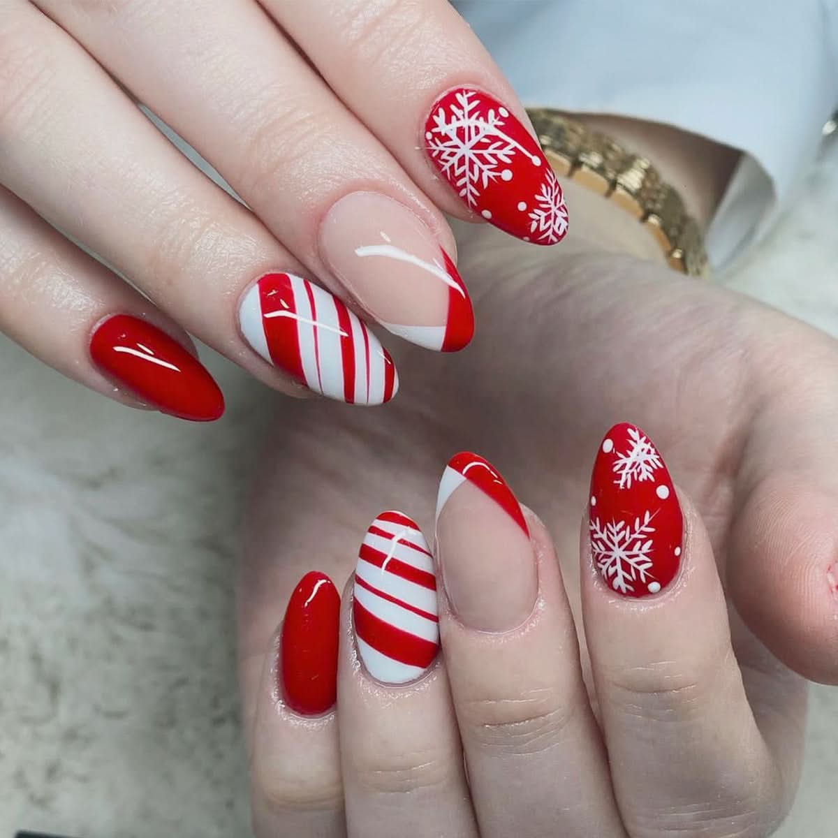 Christmas Almond French Tip Snowflake False Nails