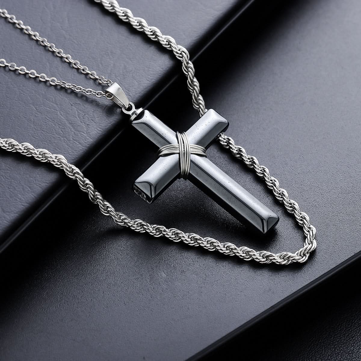 Men’s Trendy Titanium Steel Cross Necklace – Layered Chain