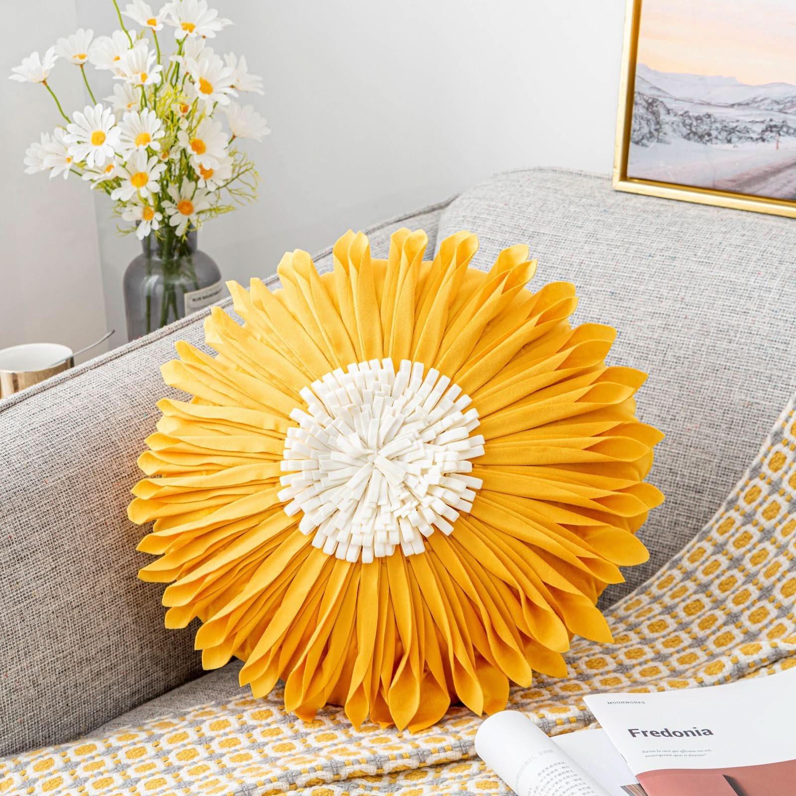 Sunflower Pillowcase - Small Daisy & Sunflower Design