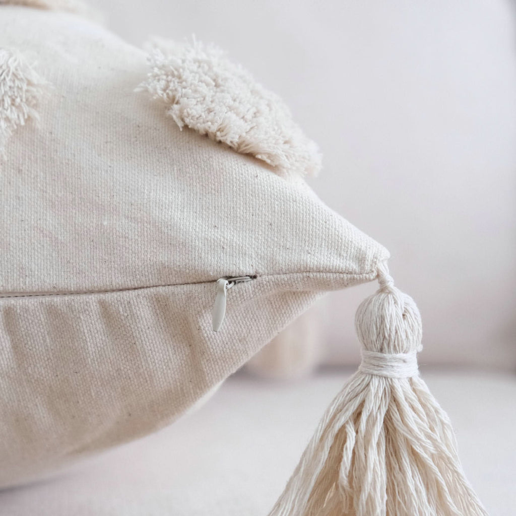 Tufted Cotton and Linen Pillow - Tassel Decorative Cushion Cover