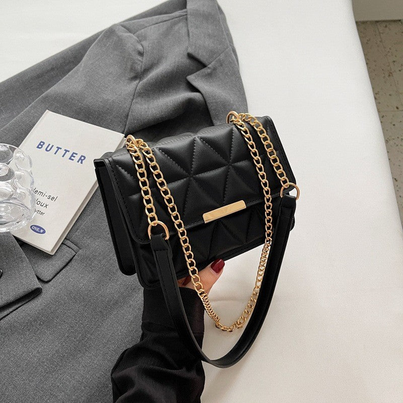 Quilted Chain Shoulder Bag for Women – Trendy Small Square Crossbody