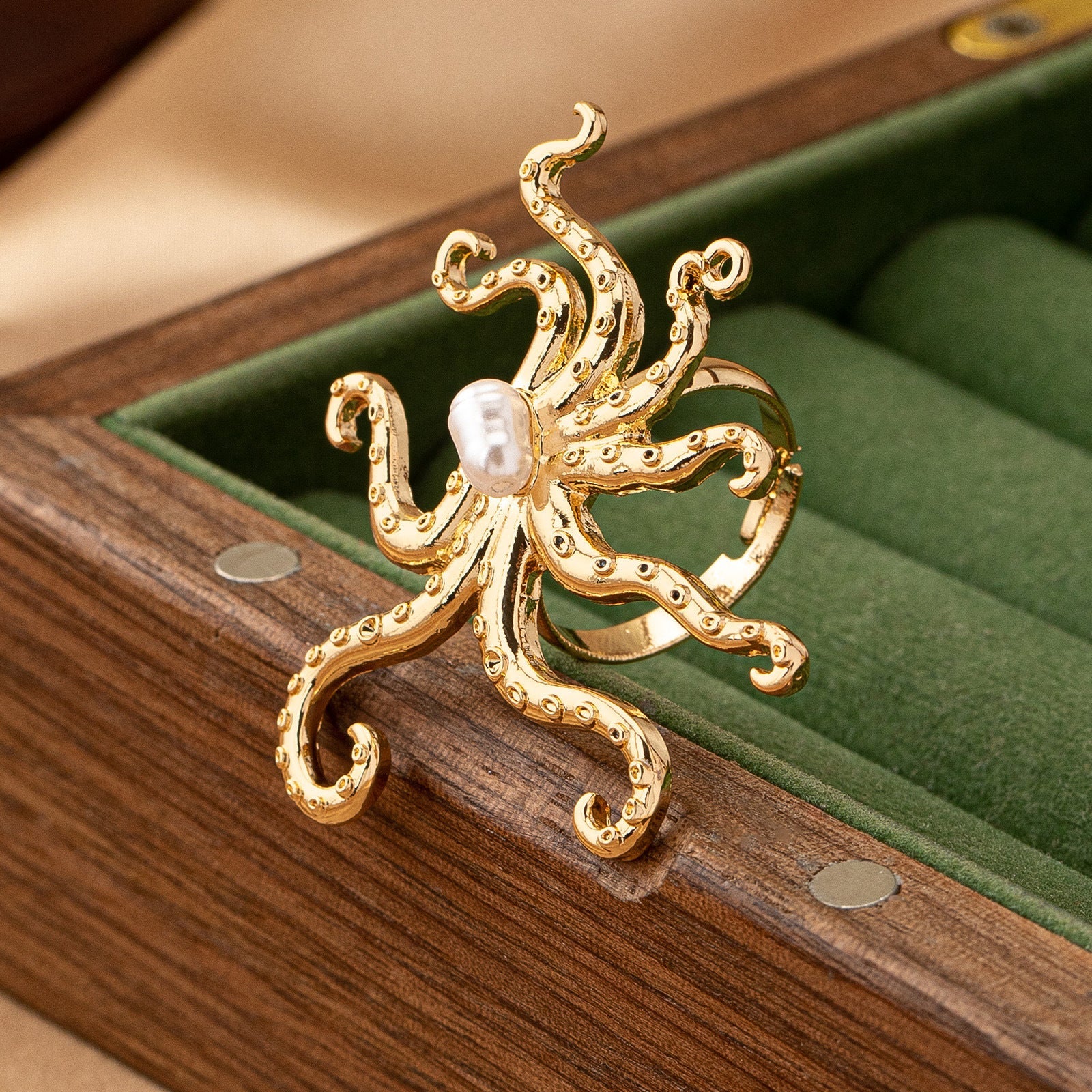 Gold Octopus Adjustable Ring for Women – Trendy Streetwear Statement Jewelry