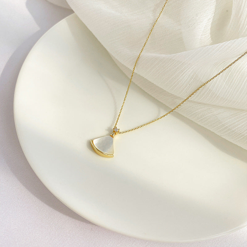 Cat’s Eye Stone Fan Pendant Necklace – Titanium Steel Clavicle Chain for Women