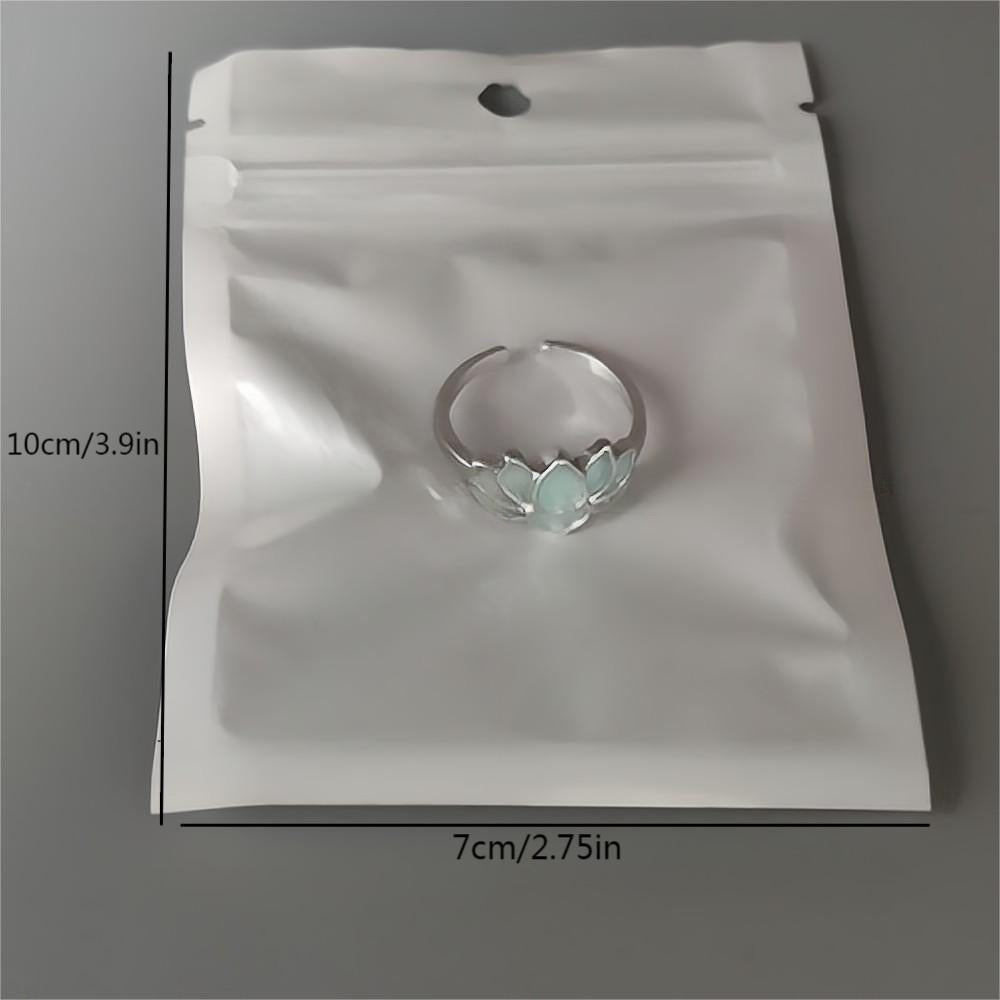 Unisex Luminous Lotus Flower Ring – Zinc Alloy Yoga Energy Ring | Glow-in-the-Dark Jewelry