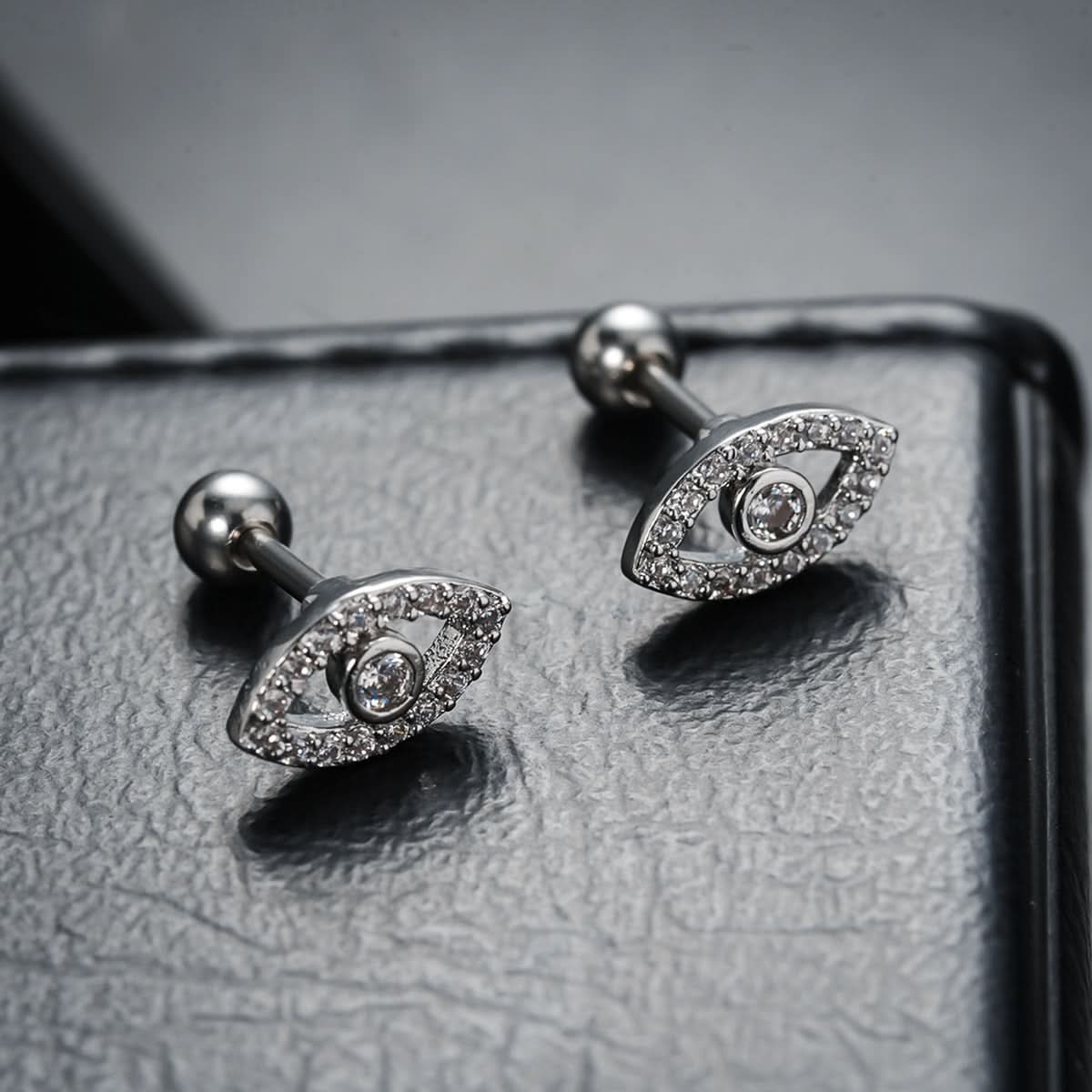 Trendy Titanium Steel Eye Earrings – Devil’s Eye Studs (Unisex)